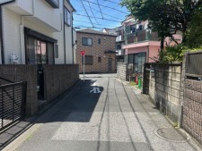 南東側前面道路・公道幅員約4ｍ